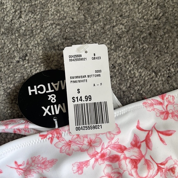 Pink Floral Forever 21 Bikini Bottoms - Picture 3 of 3